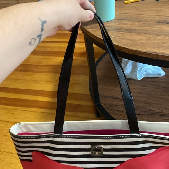 Kate Spade stripe/bow tote bag - Picture 4 of 8